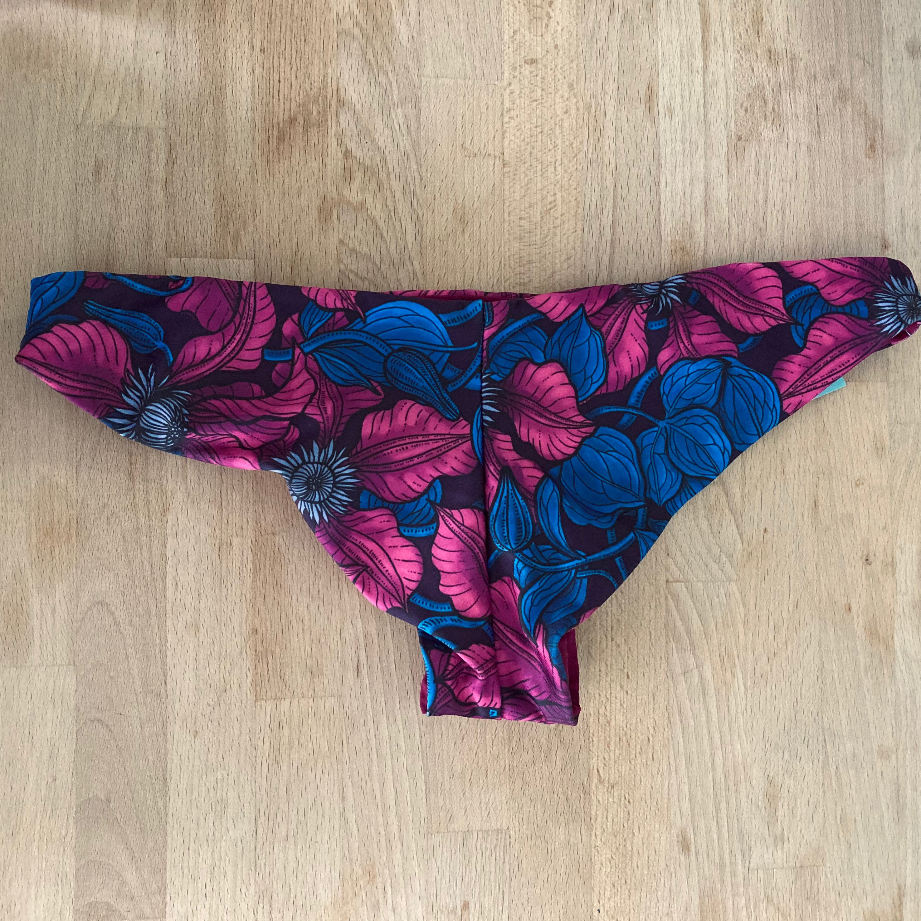 Low-rise Cheeky Bottoms - Pink Clematis  - Size 10