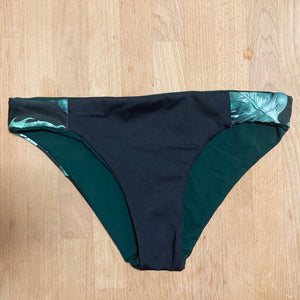 Classic Bottoms - Tropical Leafs/Black/Forest Green - Size 4