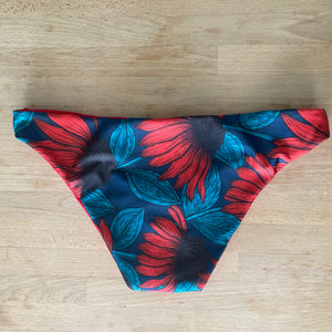 Low-rise Classic Bottoms - red coneflowers - Size 10