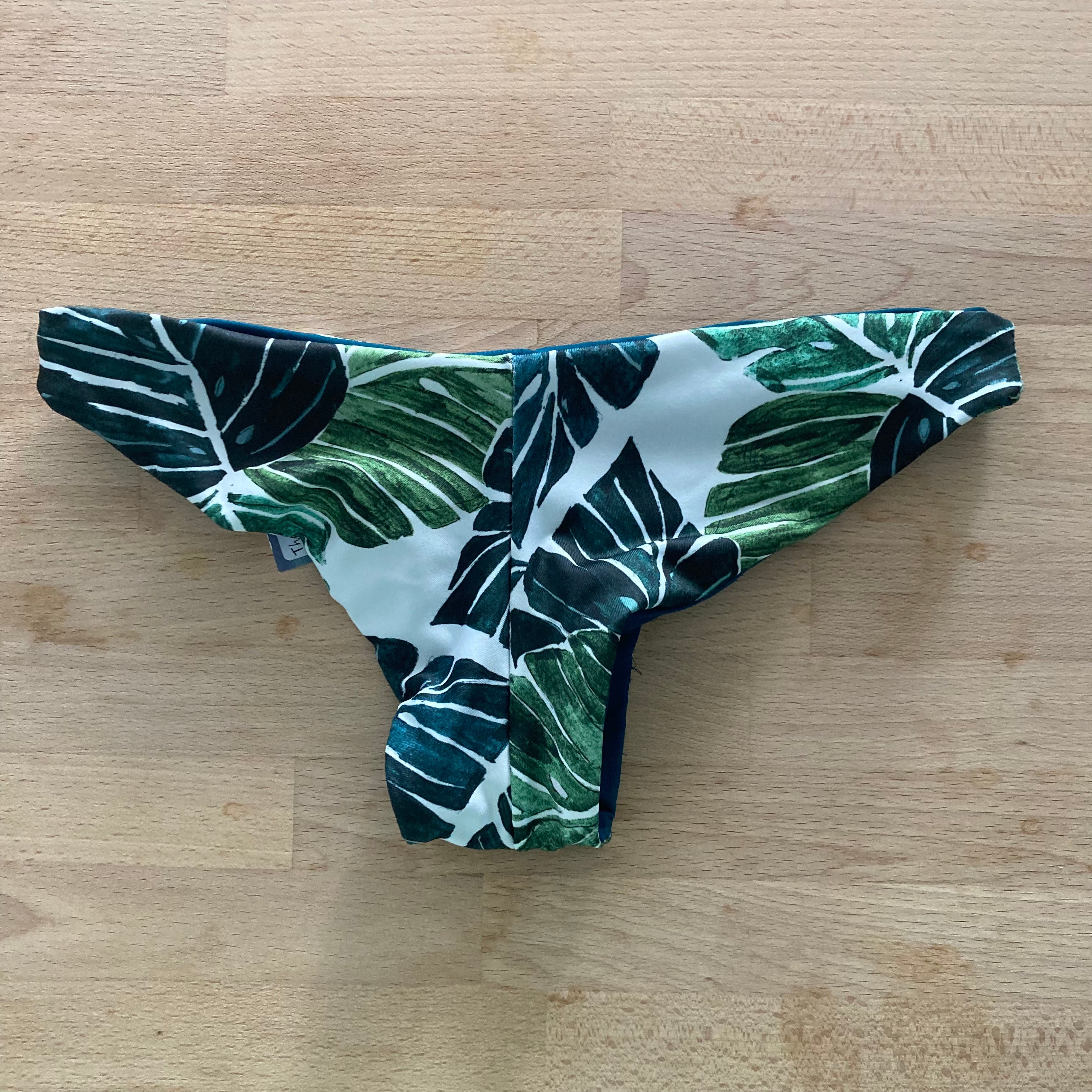 Low-rise Cheeky Bottoms - Monstera Leaf  - Size 2